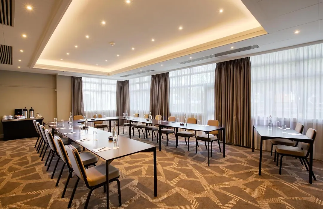 Doubletree By Hilton London Ealing-1